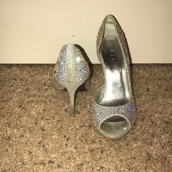 Prom shoe - Picture 3 of 3